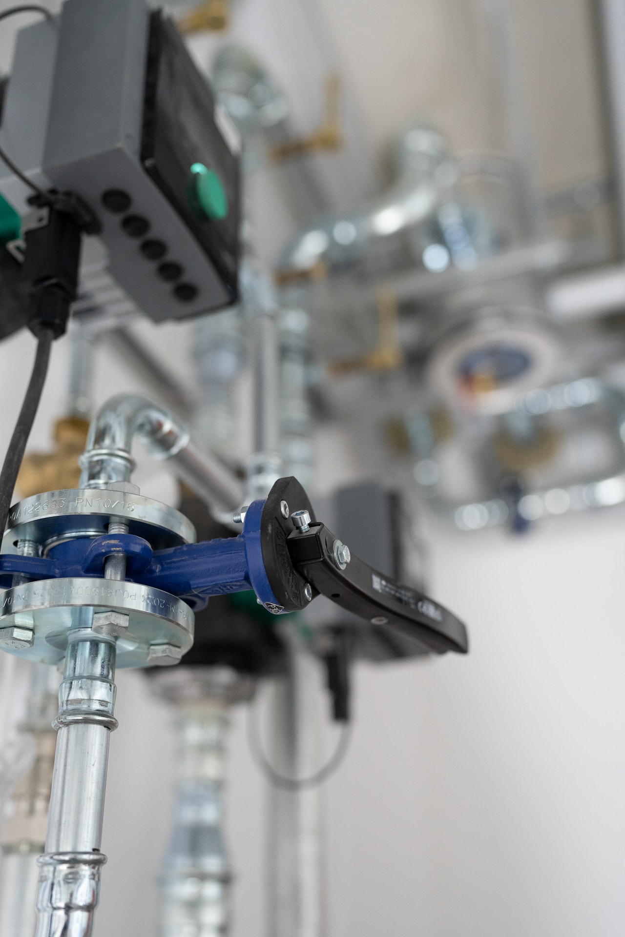 Absperrklappe Helene-Engelbrecht-Schule - König Projektbau