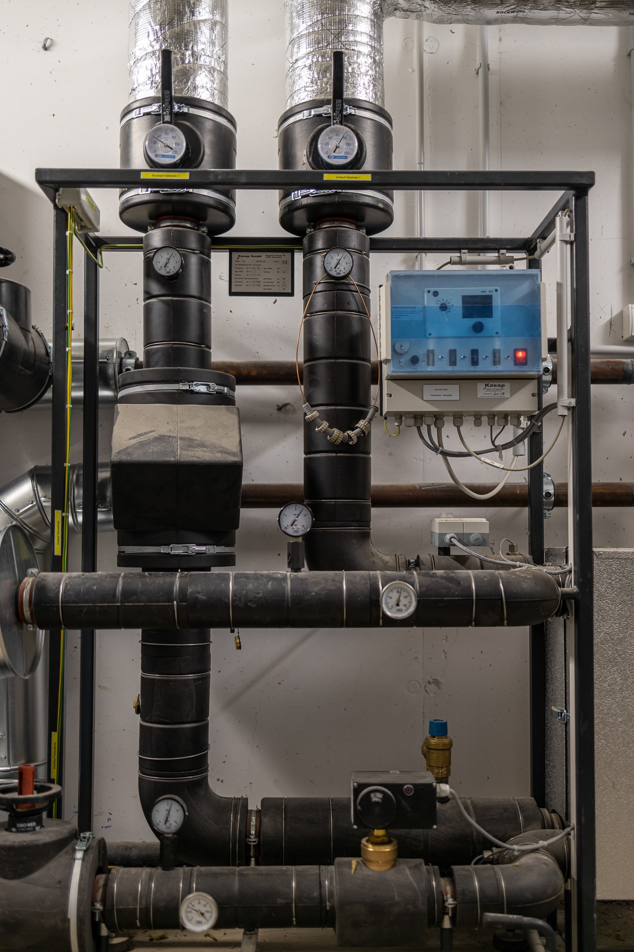 Fernwärmekompaktstation Berliner-Haus Wolfsburg - König Projektbau