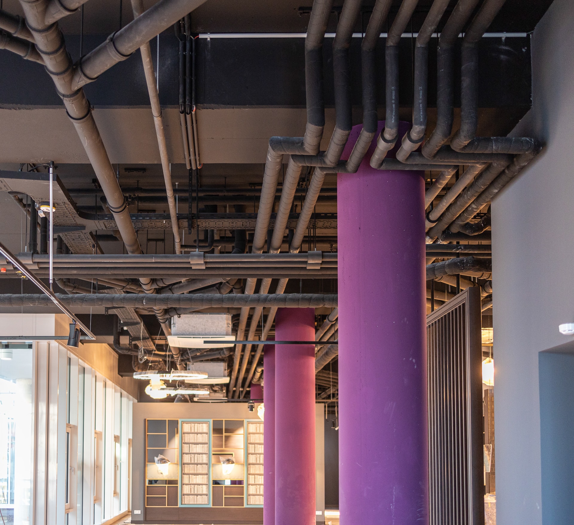 Lobby Rohrverteilung Berliner-Haus Wolfsburg - König Projektbau